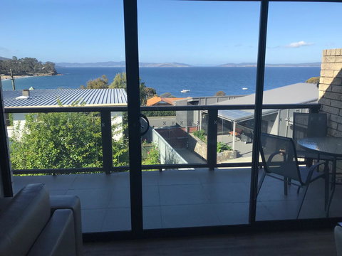 Self Contained Beach View Apartment - Holiday Sunshine Coast 1