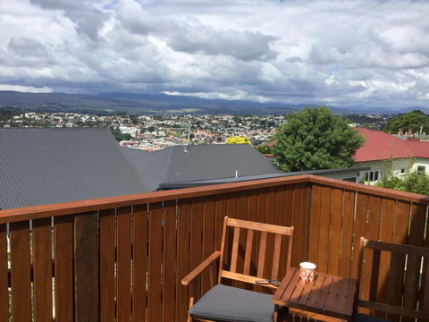 11 Argyle Street Townhouse - Sunshine Coast Tourism 2