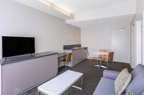 Travelodge Hotel Hobart Airport - Sunshine Coast Tourism 8