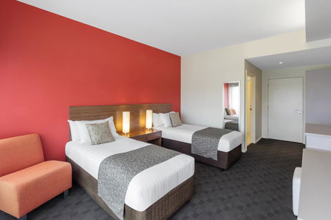 Travelodge Hotel Hobart Airport - Sunshine Coast Tourism 4