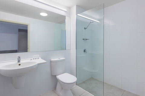 Travelodge Hotel Hobart Airport - Sunshine Coast Tourism 18