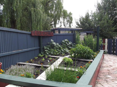 Blue Wren Riverside Cottage - Sunshine Coast Tourism 12