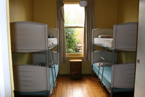 Arthouse Hostel - Sunshine Coast Tourism 2
