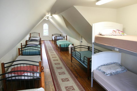 Arthouse Hostel - Sunshine Coast Tourism 24