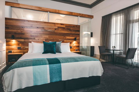 Maylands Lodge - Sunshine Coast Tourism 40