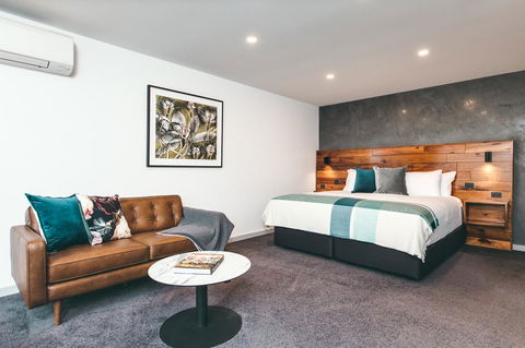 Maylands Lodge - Sunshine Coast Tourism 25