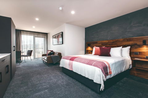 Maylands Lodge - Sunshine Coast Tourism 37
