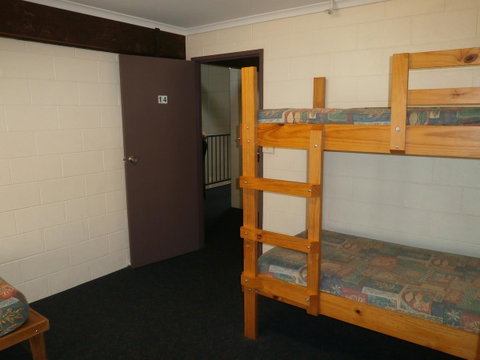 Launceston Backpackers - Sunshine Coast Tourism 34