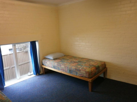 Launceston Backpackers - Sunshine Coast Tourism 11