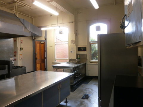 Launceston Backpackers - Sunshine Coast Tourism 22