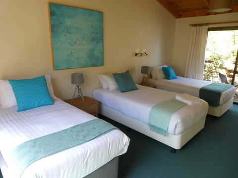 Osprey Lodge & Bungalow - Sunshine Coast Tourism 16