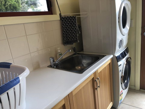 Bicheno Getaway - Sunshine Coast Tourism 12