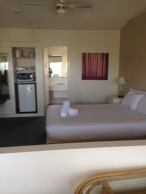 Abel Tasman Airport Motor Inn - Holiday Sunshine Coast 8