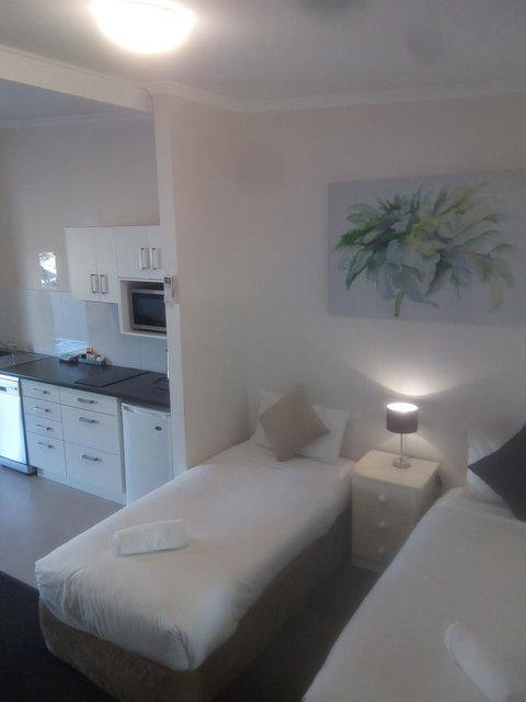 Abel Tasman Airport Motor Inn - Holiday Sunshine Coast 11