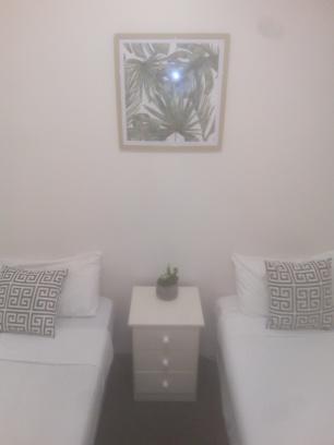 Abel Tasman Airport Motor Inn - Holiday Sunshine Coast 1