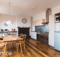 Devine Stays - Westside Apartment on Elizabeth - Sunshine Coast Tourism