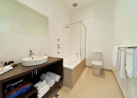 Ikon Hotel - Sunshine Coast Tourism 18