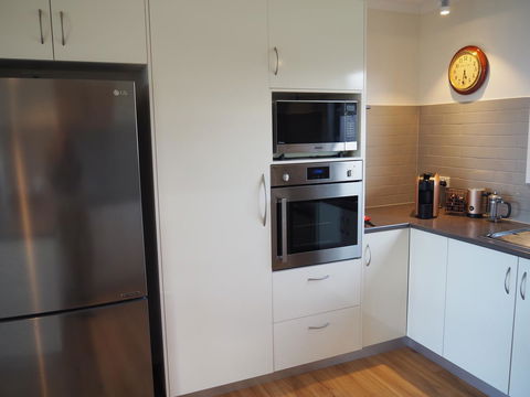 GRANITE BEACH HOUSE @ Bay Of Fires - Holiday Sunshine Coast 11