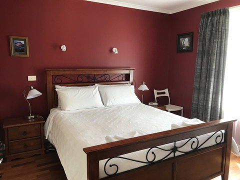 Taras Richmond Farmstay - Sunshine Coast Tourism 9