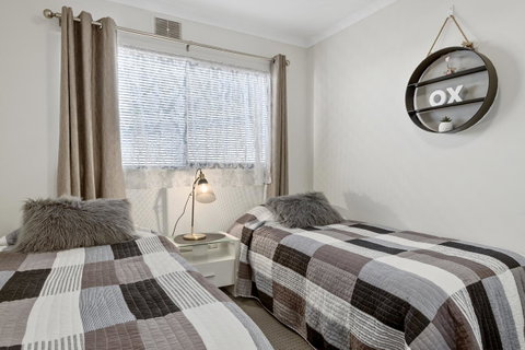 Aruba Apartments - Sunshine Coast Tourism 7