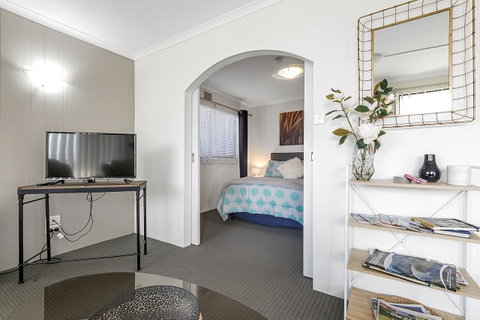 Aruba Apartments - Sunshine Coast Tourism 11