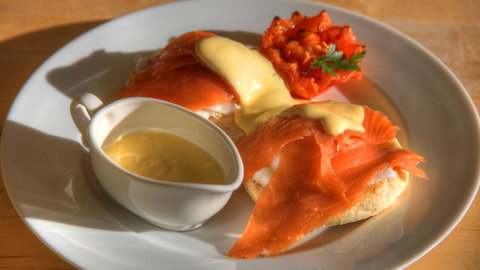 Ashdowns Of Dover - Sunshine Coast Tourism 21