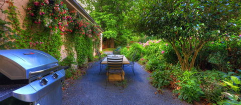 Old WesleyDale Heritage Accommodation - Holiday Sunshine Coast 11