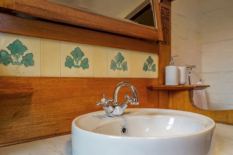Gorgeous Hobart Accommodation - Park On Park - New Town - Sunshine Coast Tourism 38