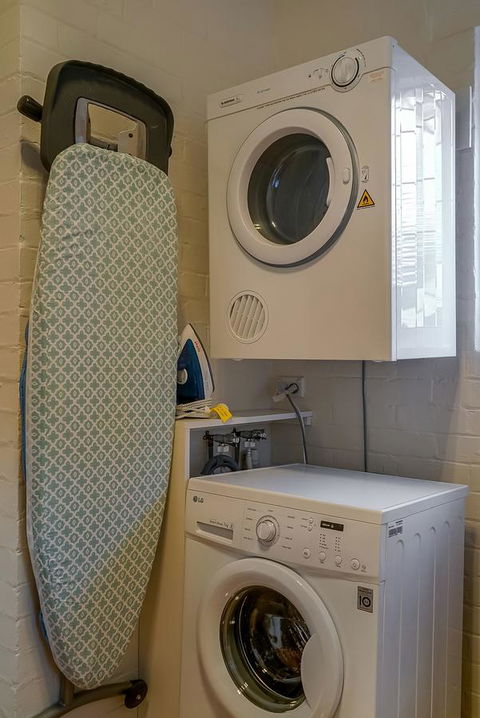 Gorgeous Hobart Accommodation - Park On Park - New Town - Sunshine Coast Tourism 41