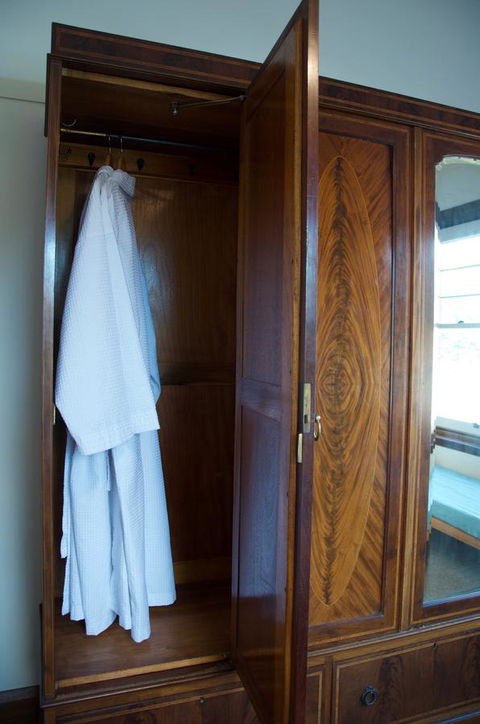 Gorgeous Hobart Accommodation - Park On Park - New Town - Sunshine Coast Tourism 28