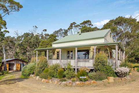 Mandala Bruny Island - Sunshine Coast Tourism 8