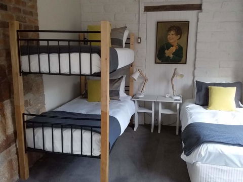 MaraPonds - Sunshine Coast Tourism 2