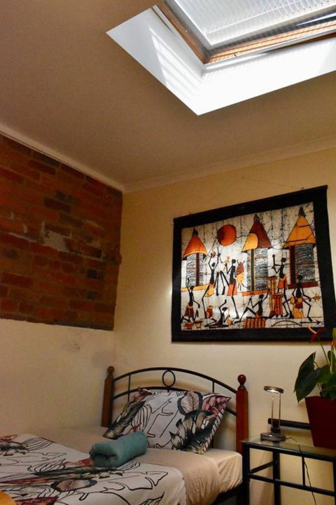Hobart's Accommodation & Hostel - Sunshine Coast Tourism 10