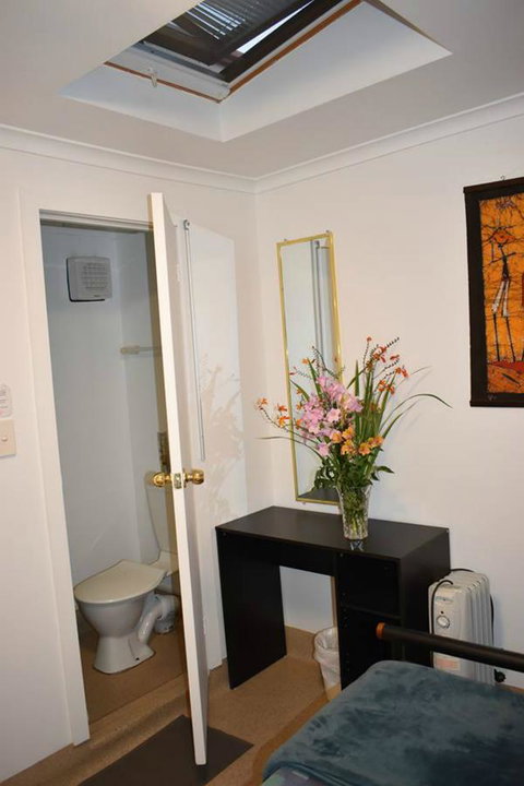 Hobart's Accommodation & Hostel - Sunshine Coast Tourism 22