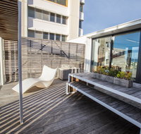 Avalon City Retreat - Sunshine Coast Tourism