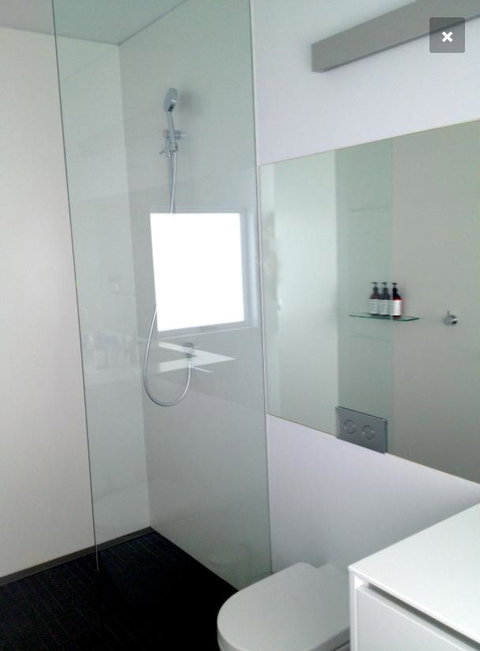 Avalon City Retreat - Holiday Sunshine Coast 11