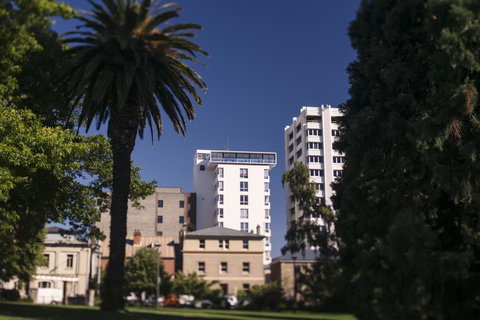 Avalon City Retreat - Holiday Sunshine Coast 6