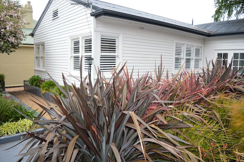 Lyttleton Cottage - Sunshine Coast Tourism 26