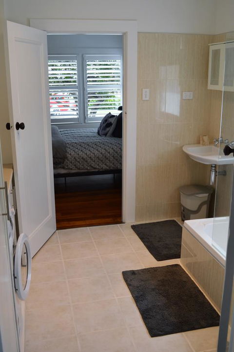 Lyttleton Cottage - Sunshine Coast Tourism 28