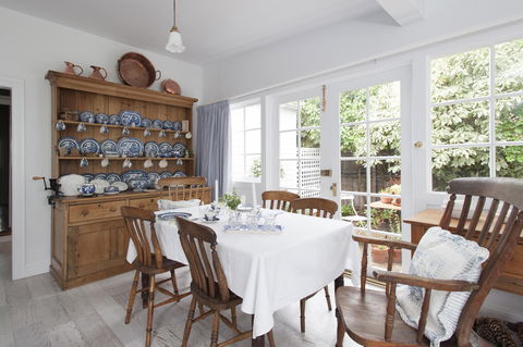 White Dove Cottage Bed And Breakfast - Sunshine Coast Tourism 5