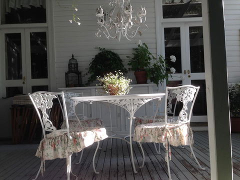 White Dove Cottage Bed And Breakfast - Sunshine Coast Tourism 9