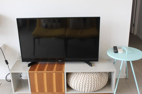 Poplar Box Hill Apartment - Sunshine Coast Tourism 3