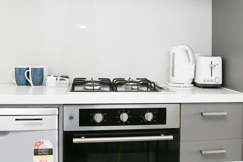 Poplar Box Hill Apartment - Sunshine Coast Tourism 14