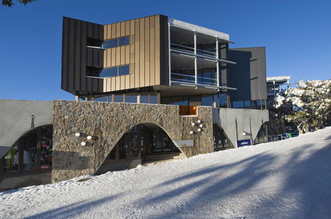 Buller Central Hotel - Holiday Sunshine Coast 10