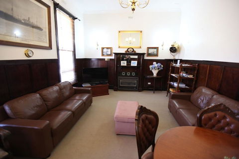 Point Lonsdale Guest House - Sunshine Coast Tourism 16