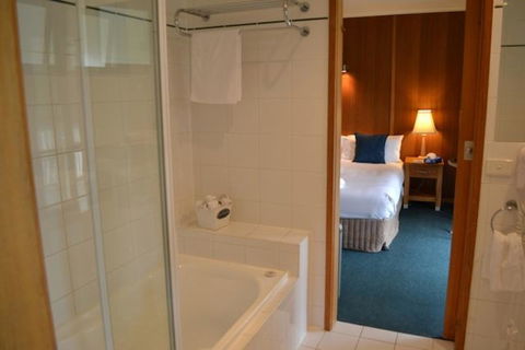 Point Lonsdale Guest House - Sunshine Coast Tourism 9