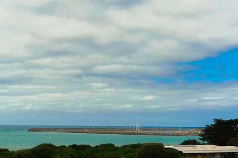 The Apollo - Sunshine Coast Tourism 11