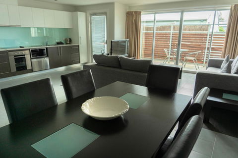 The Apollo - Sunshine Coast Tourism 10