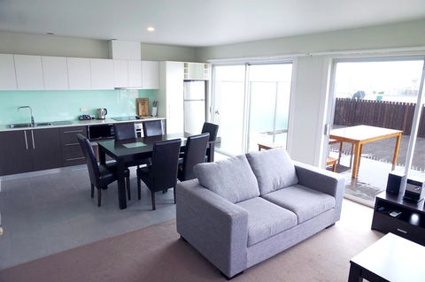 The Apollo - Sunshine Coast Tourism 20