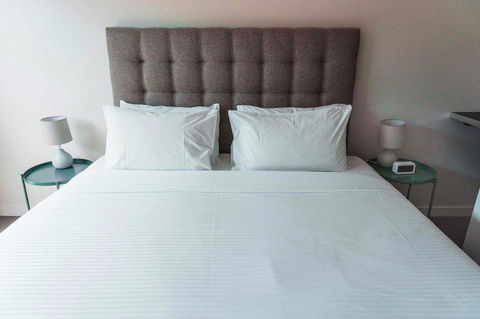 The Apollo - Sunshine Coast Tourism 6